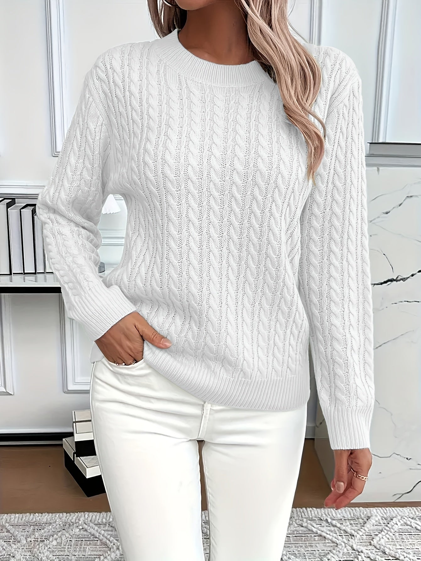 Antonella - Stylish Loose Fit Round Neck Sweater