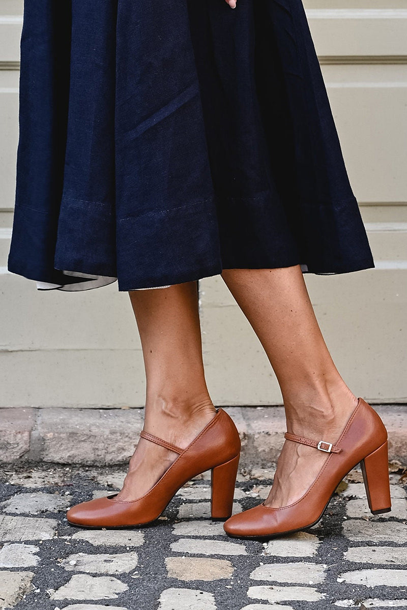 Bravina - Elegant everyday heel design for stylish days