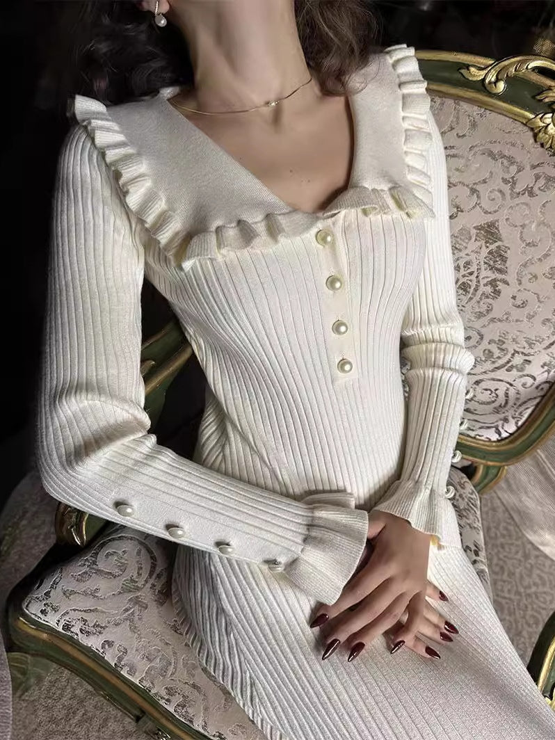Elegant Long Sleeve Knitted Midi Dress with Ruffles