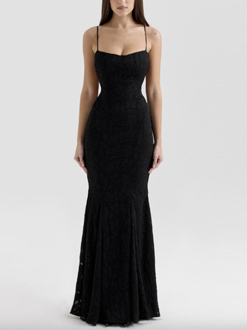 Long Mermaid Dress with Straps at the Back for an Elegant Look