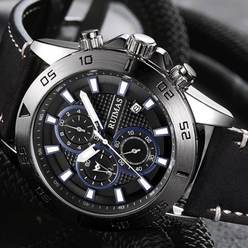 Quartz Chronograph Watch with Digital and Analog Display