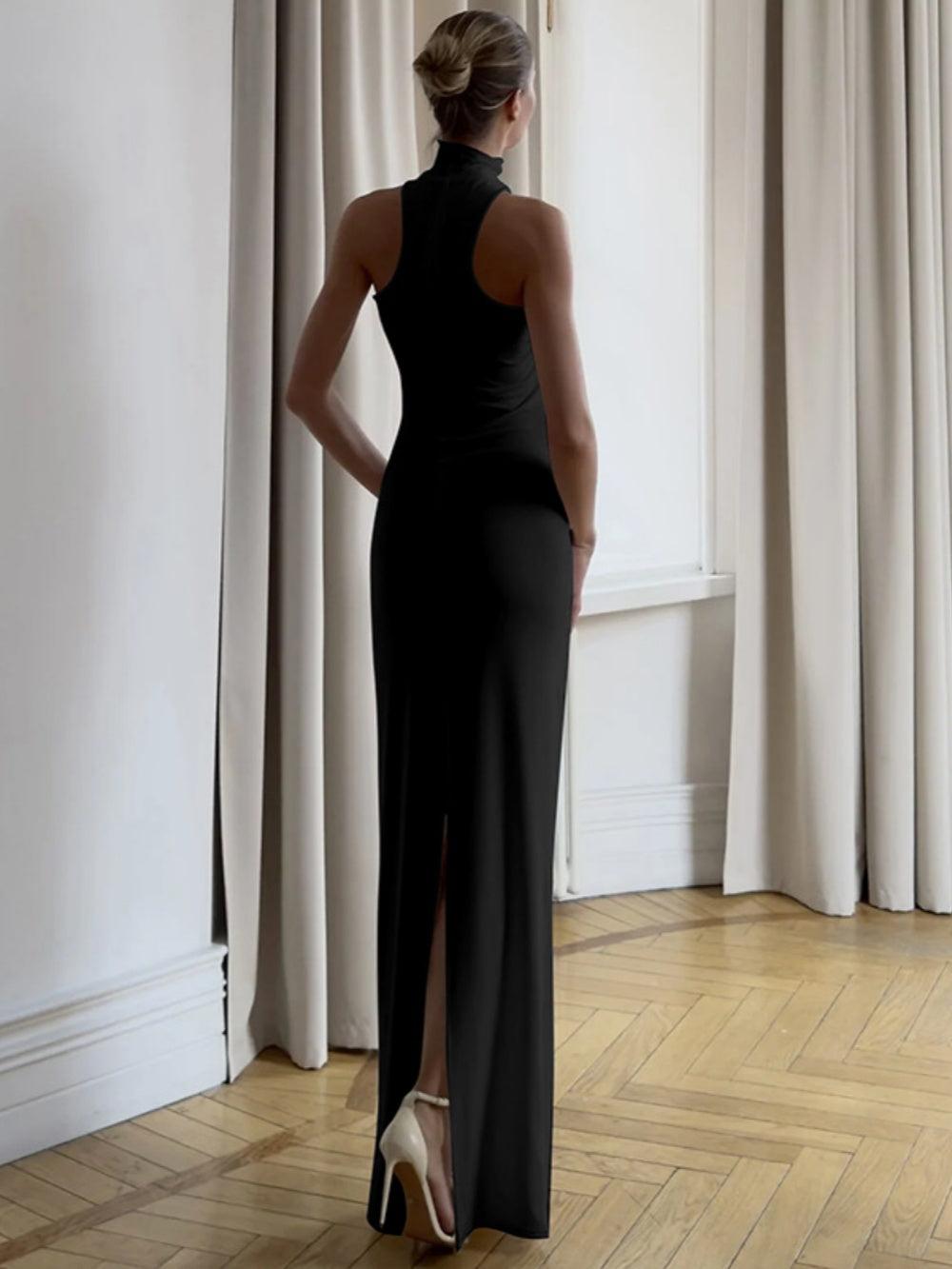 Chic Gold Halter Turtleneck Maxi Dress for Elegant Occasions