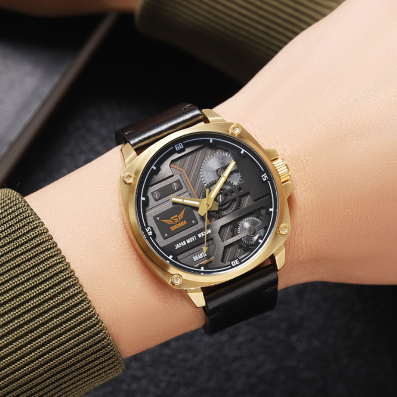 Elegant Leather Quartz Men's Watch