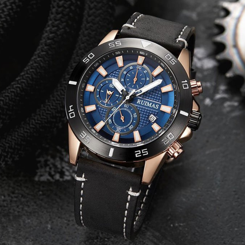 Quartz Chronograph Watch with Digital and Analog Display