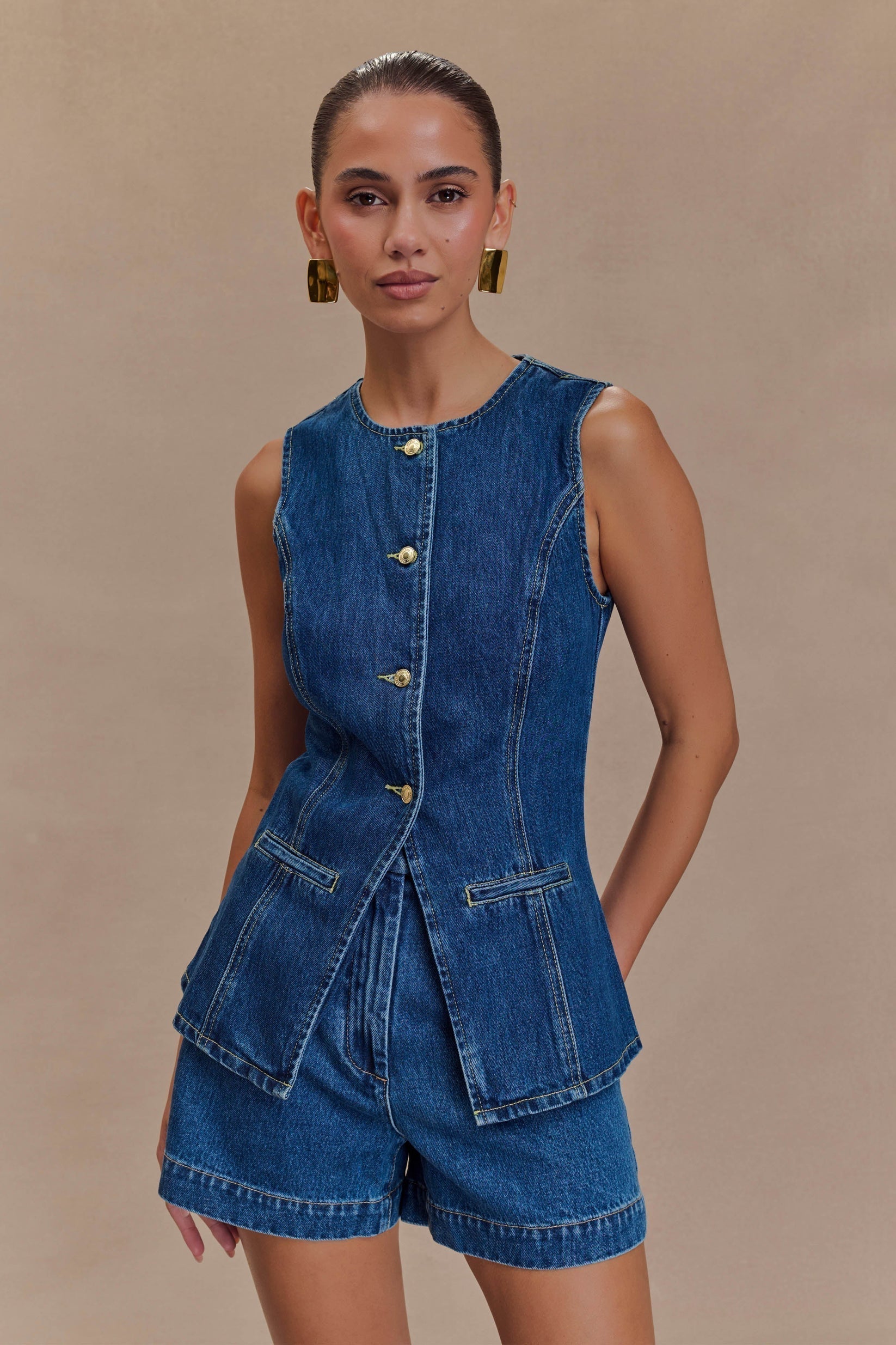 Denim Set for a Classic and Modern Style
