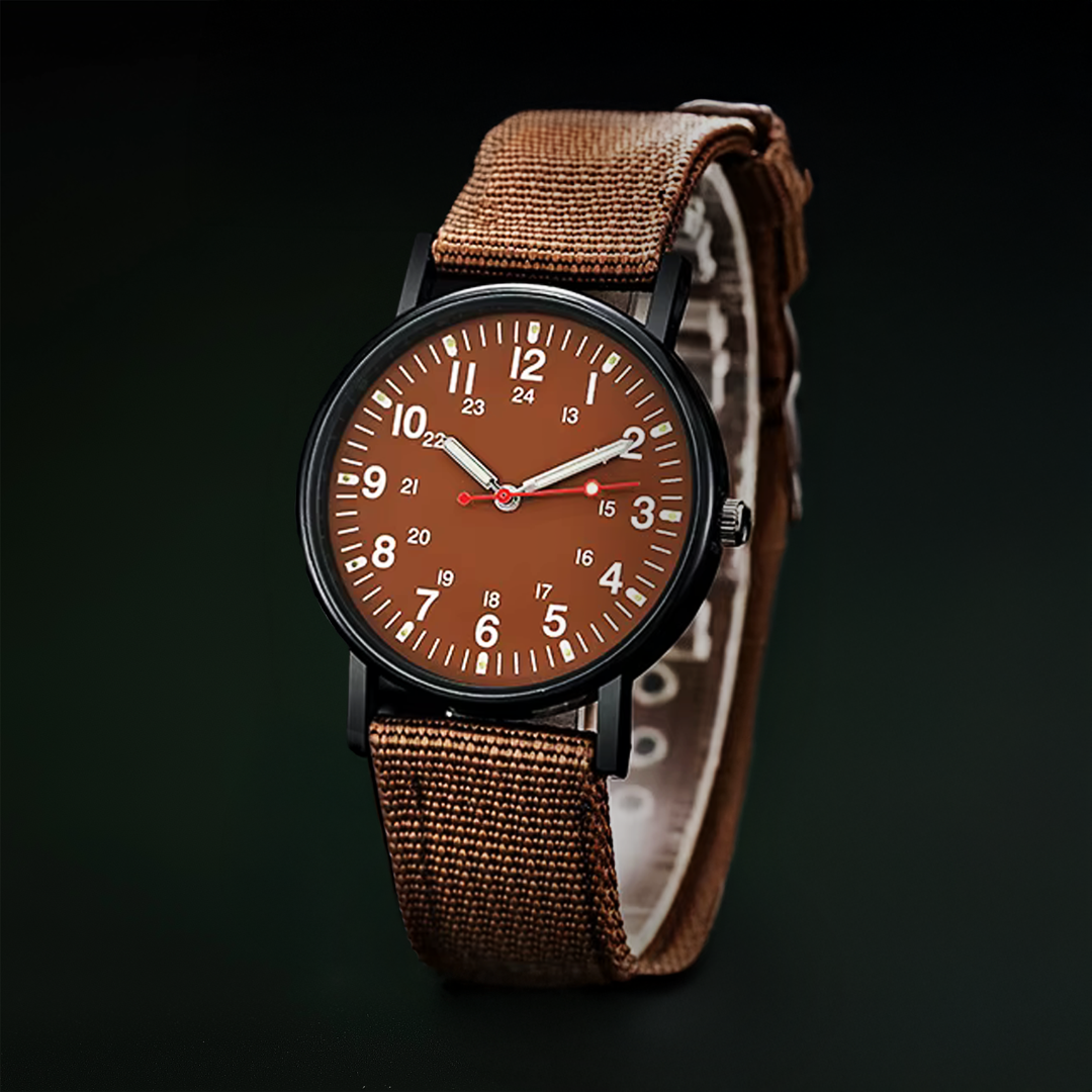 Elegant luxury quartz wristwatch
