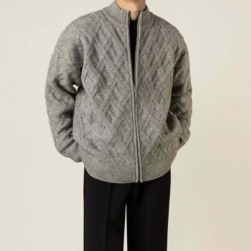 Hunter's Luxurious Angora Wool Jacket for Stylish Comfort