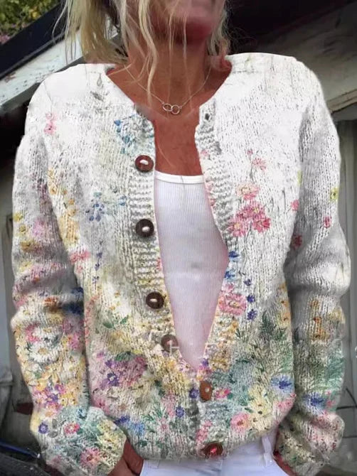 Vintage Floral Cardigan — Timeless Elegance in Bloom
