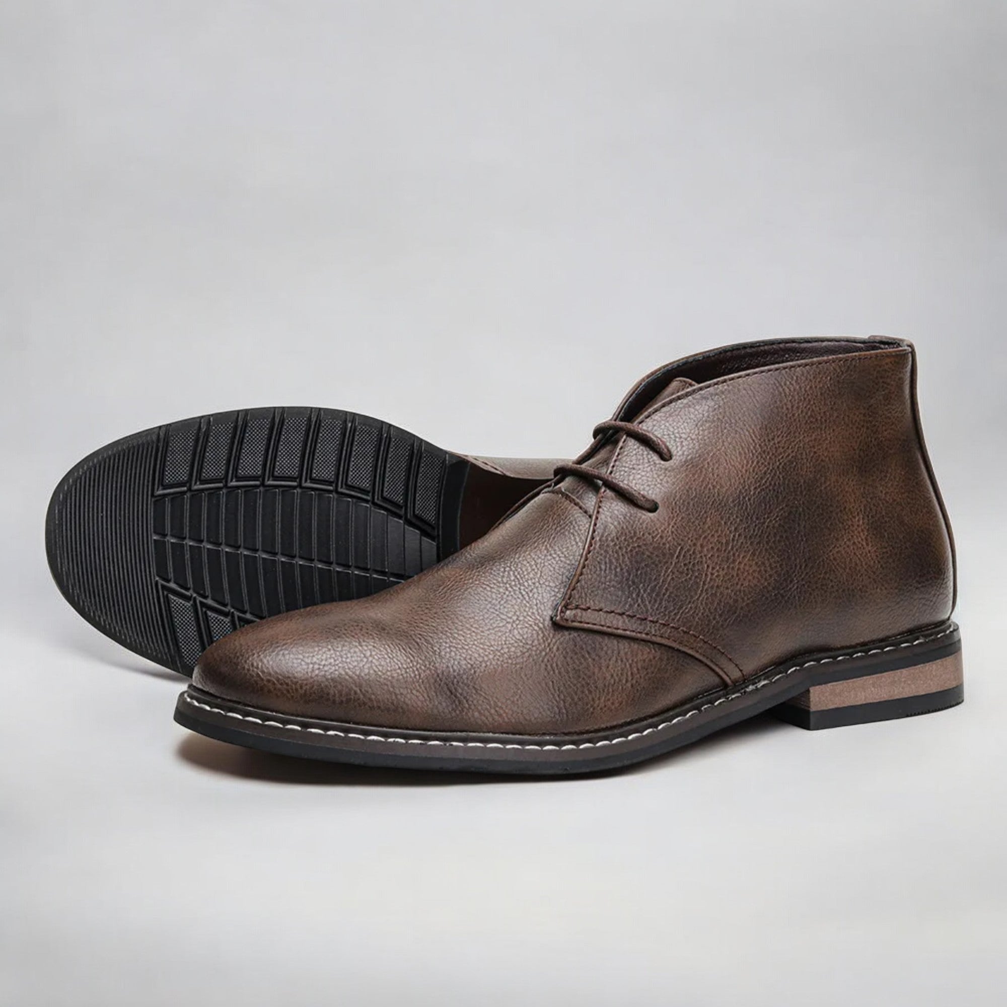 Herold - Elegant Leather Chukka Boots