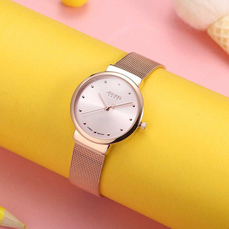 Ultra-Fine Quartz Watch with Elegant Mesh