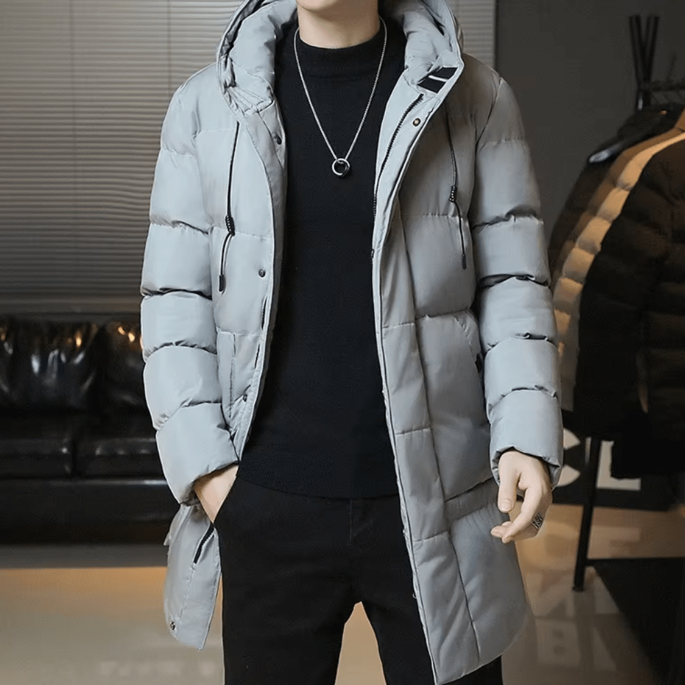 Timeless Long Winter Coat: Classic Style and Warmth