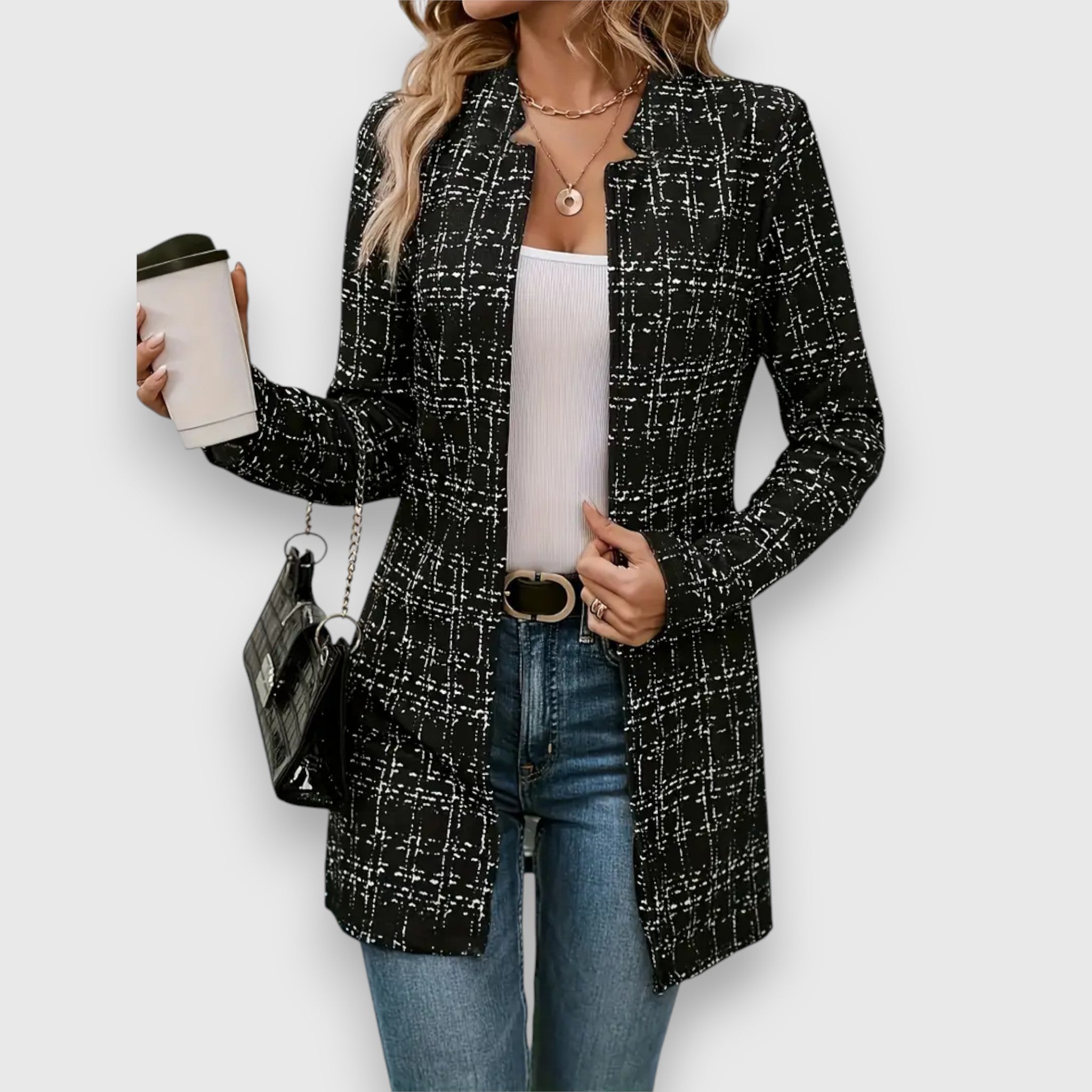 Élyna – Elegant Women's Blazer