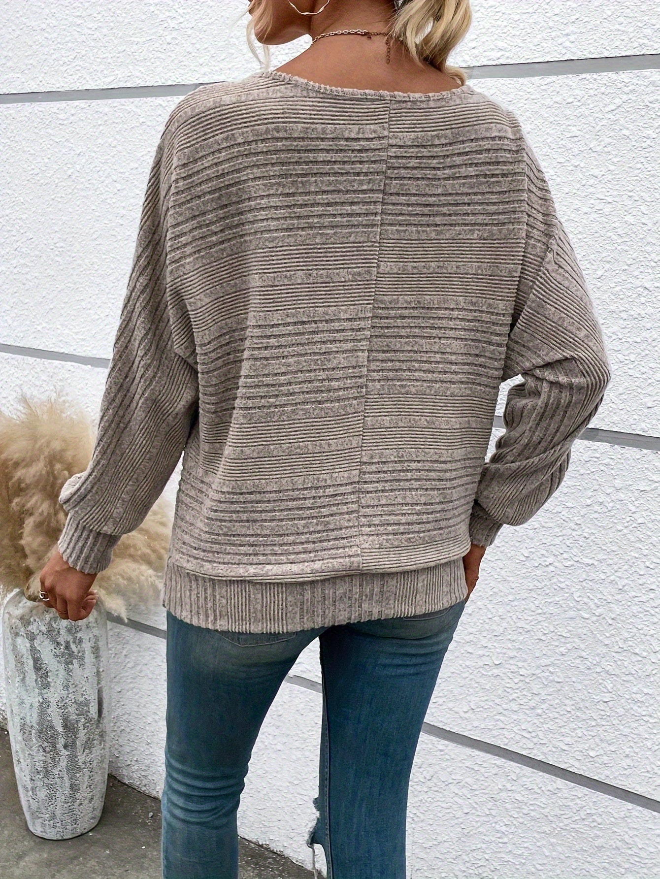 Sabine™ - impressively comfortable wool sweater with stylish cow side panels