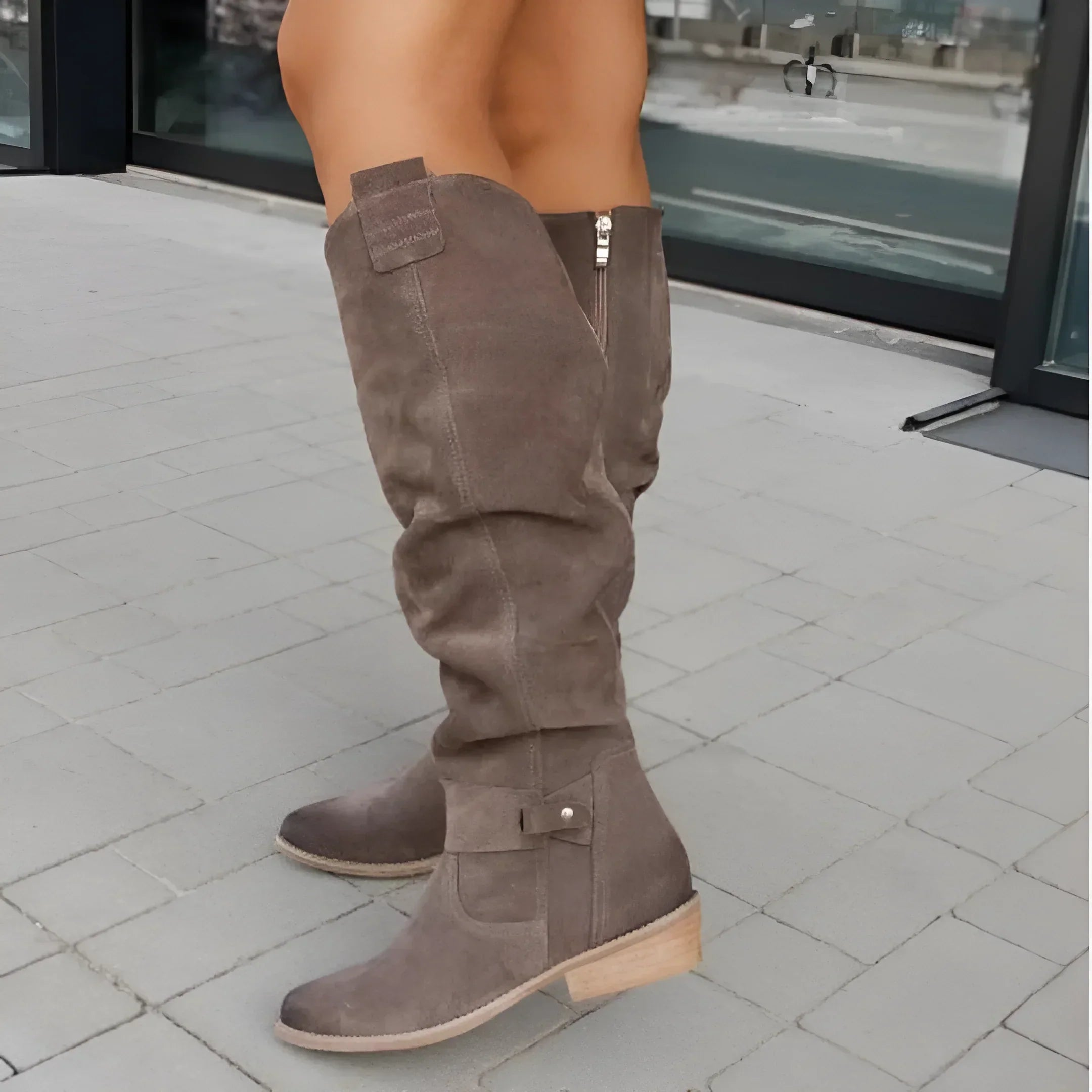 Reverie - Elegant Knee-High Suede Boots
