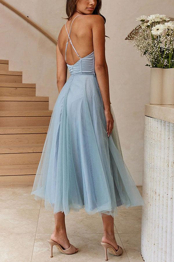 Elegant Maxi Dress with Straps in Chiffon for a Modern Princess Party