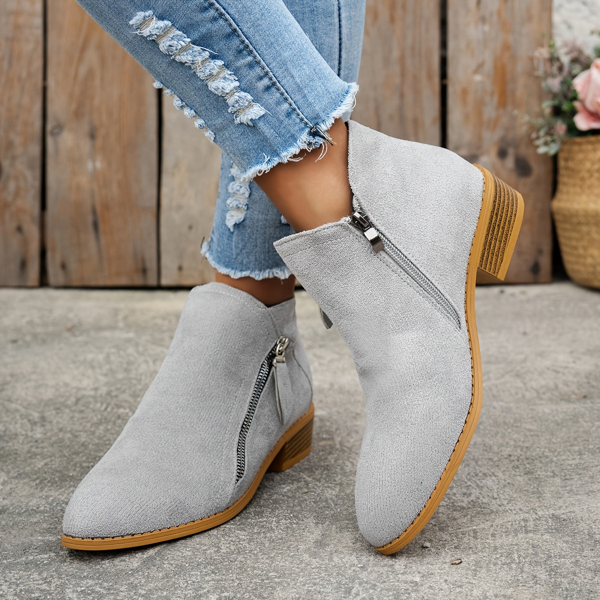 Jasmine - Stylish and Elegant Laceless Ankle Boots