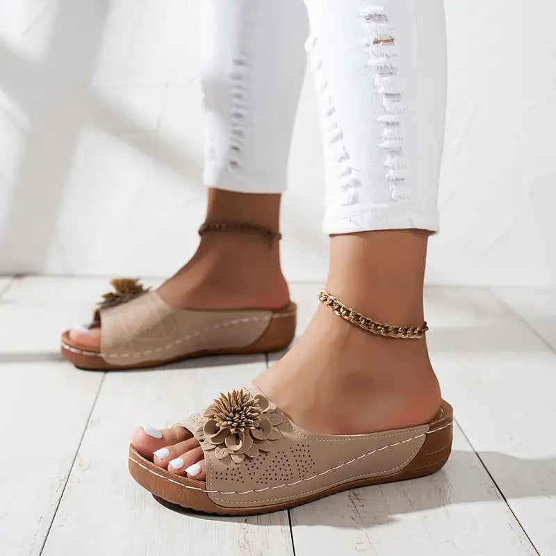 FLORA | Elegant Orthopedic Sandals with Floral Pattern