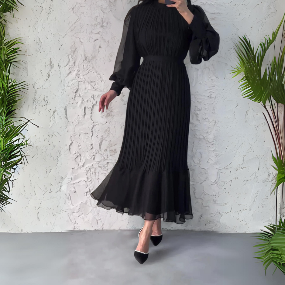Hazel - Elegant Pleated Dress