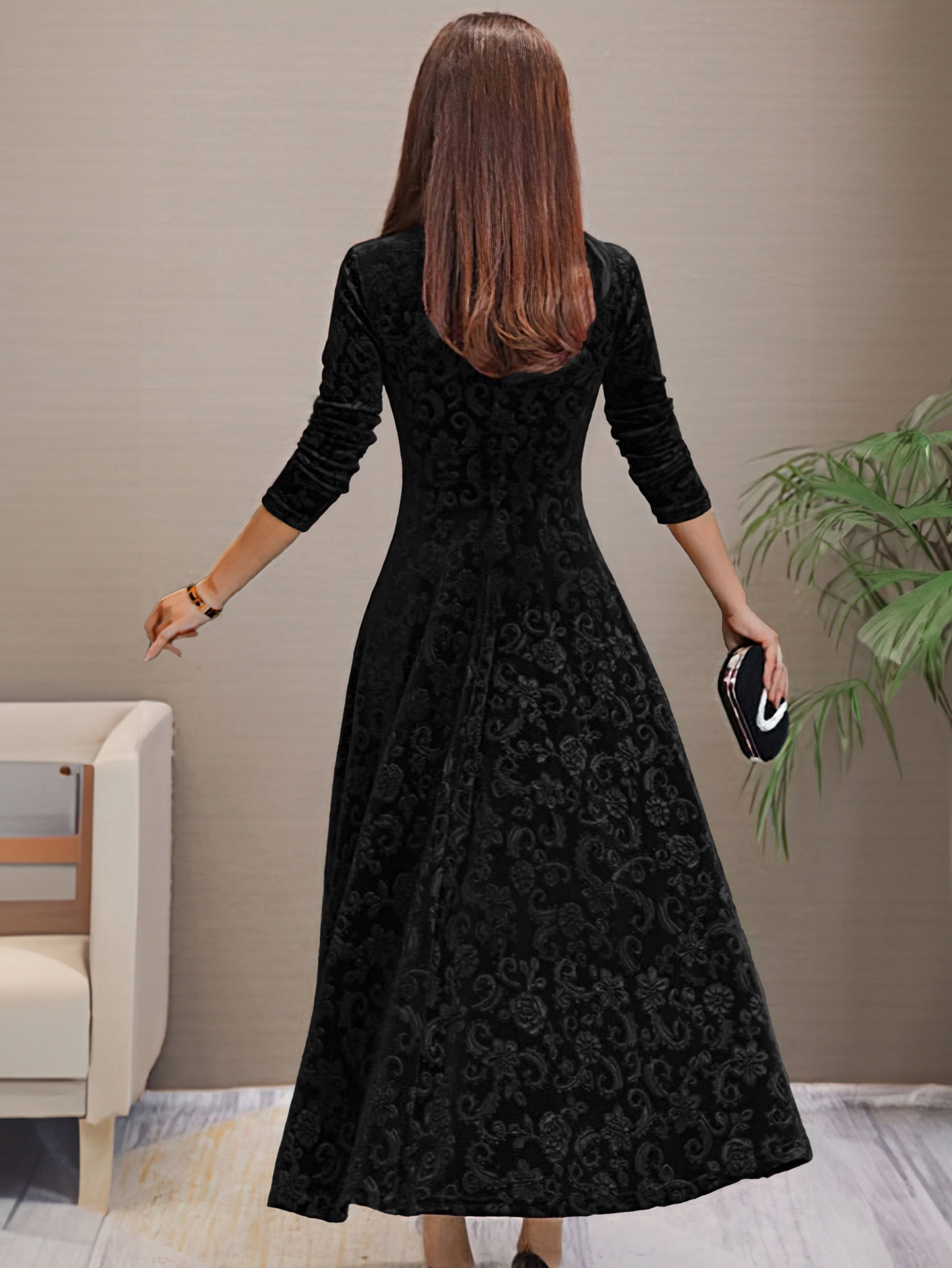 Denise Velvet Elegance Dress