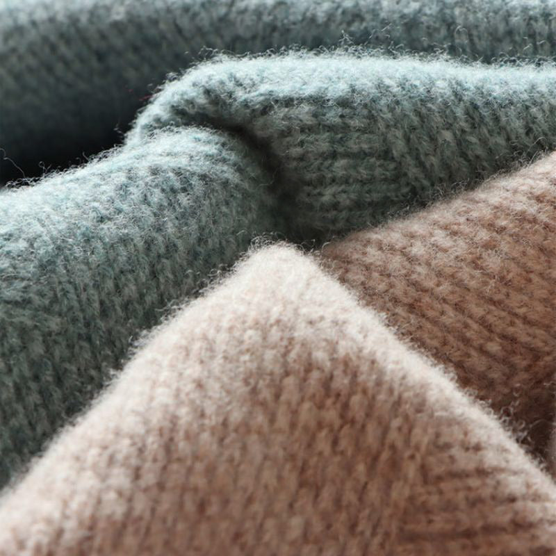 Giovanni Jacquard in Cashmere - Luxury Sweater for a Sophisticated Style