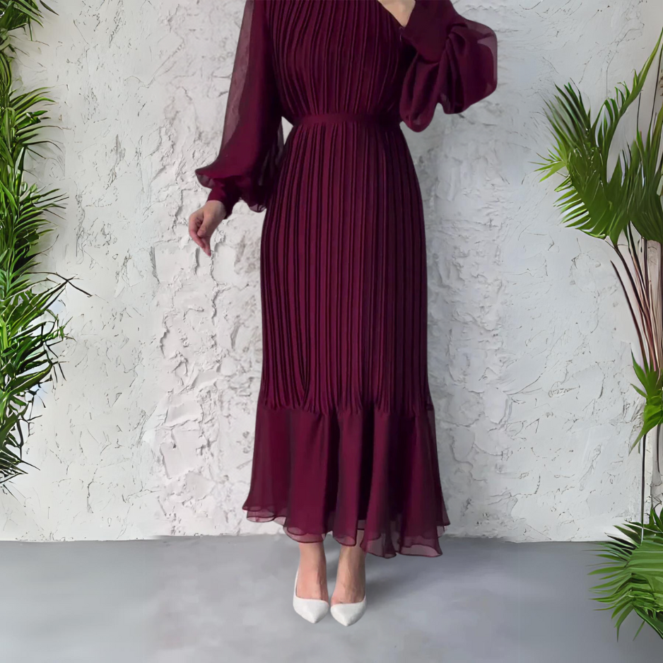 Hazel - Elegant Pleated Dress