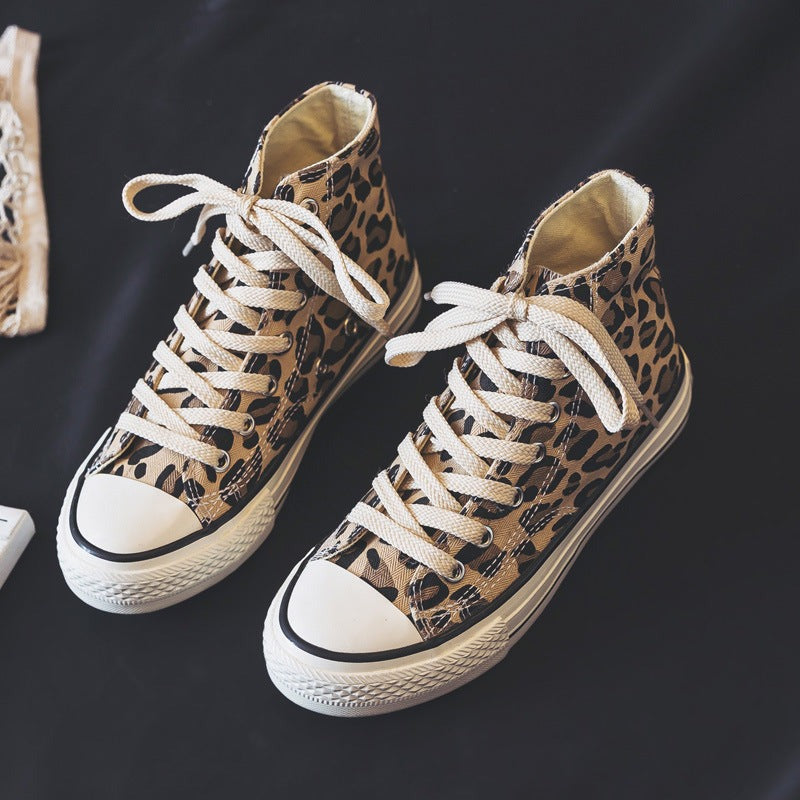 High-Top Sneakers with Animal Print for Men and Women – Bold and Modern Style