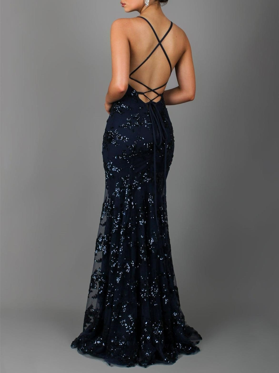 Glamorous Sequin V-Neck Backless Maxi Dress for Elegant Evenings