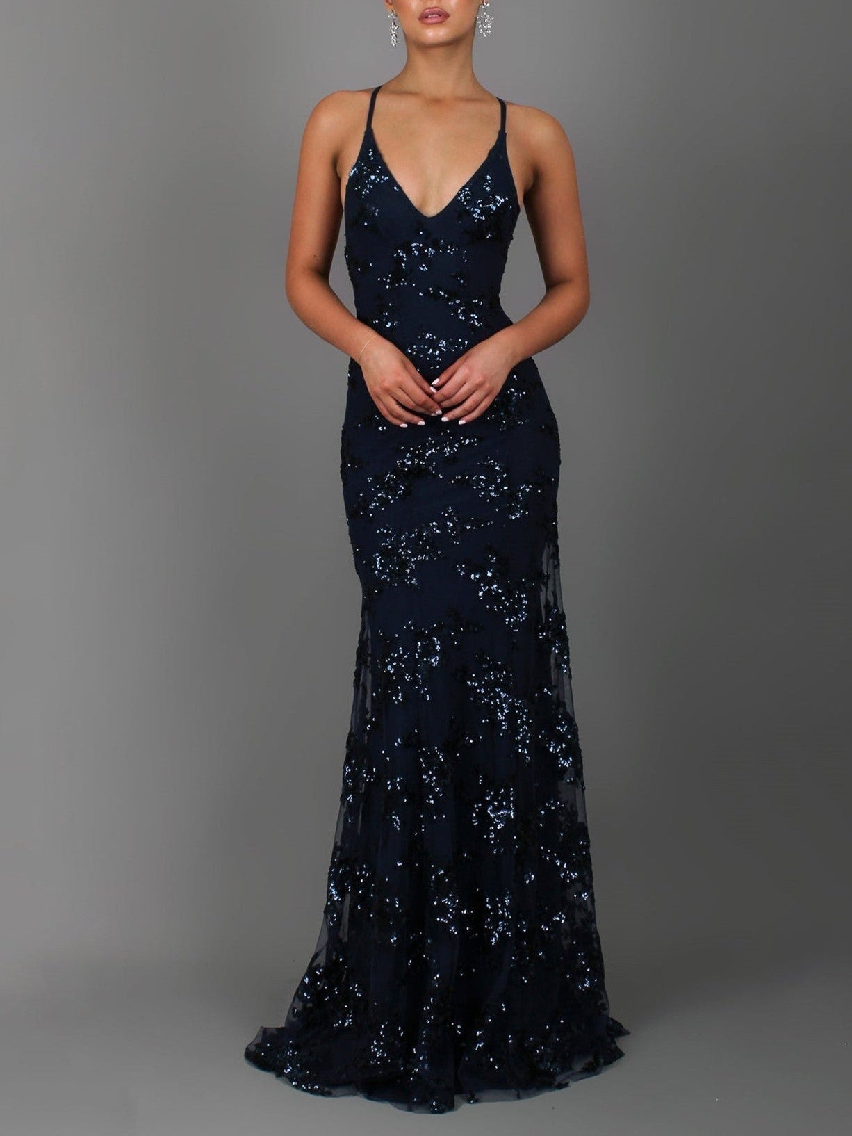 Glamorous Sequin V-Neck Backless Maxi Dress for Elegant Evenings