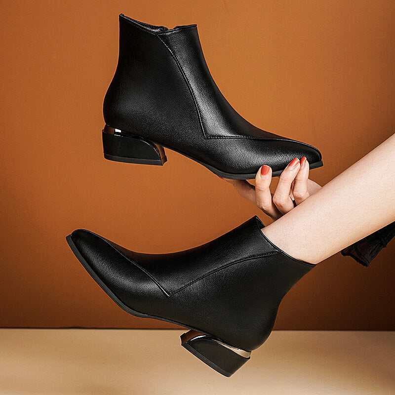 Stylish Victoria Ankle Boots for an Elegant Look
