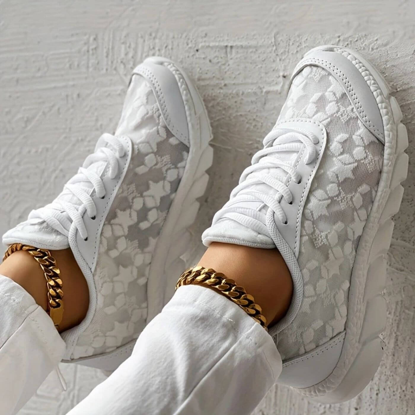 Breathable orthopedic sneakers – Improved daily comfort for your travels and long walks in the city