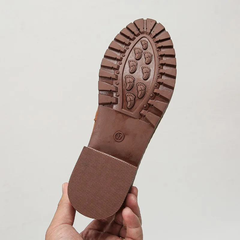 Women's Thick Heel Winter Boots – Elegant and Comfortable