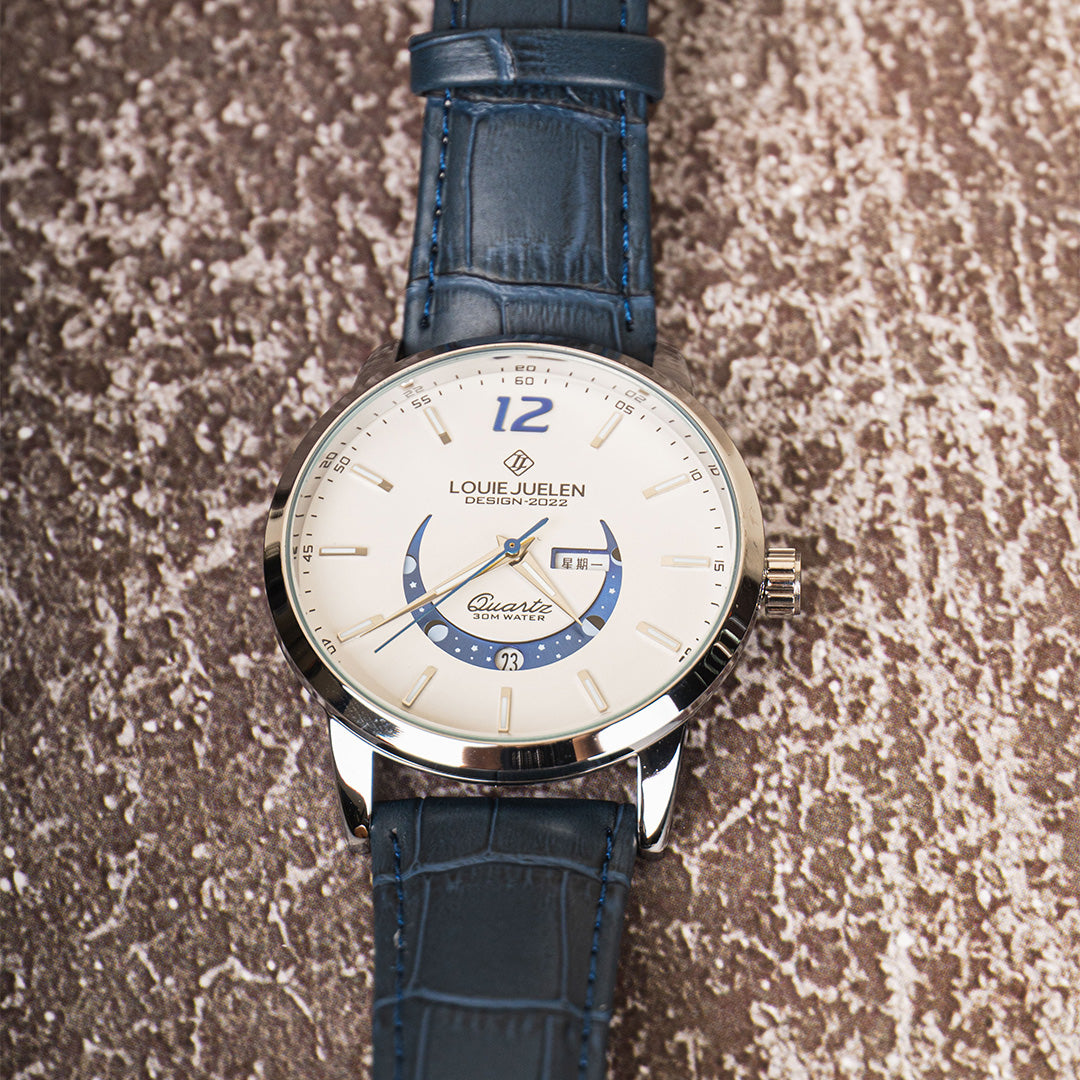 Elegant watch with luminous moon phase
