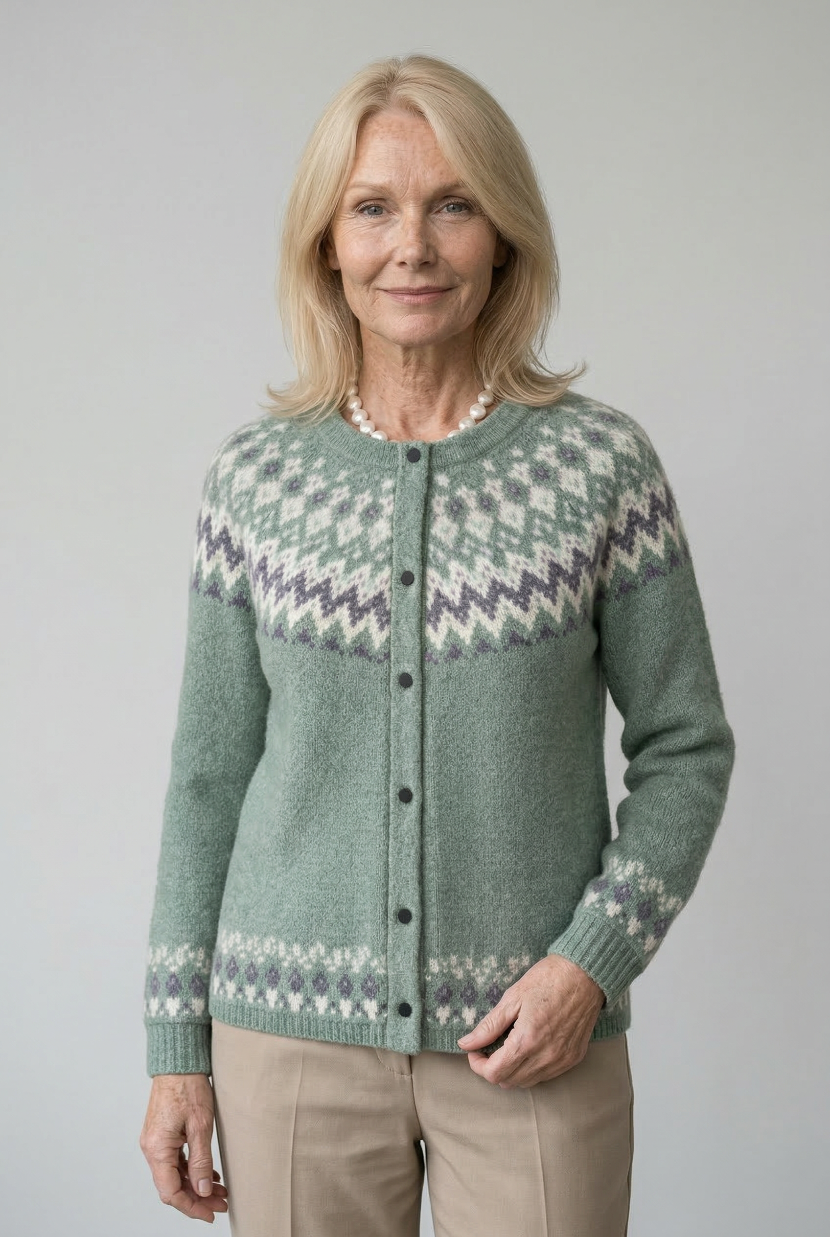 Delilah | Elegant Icelandic Vintage Cardigan