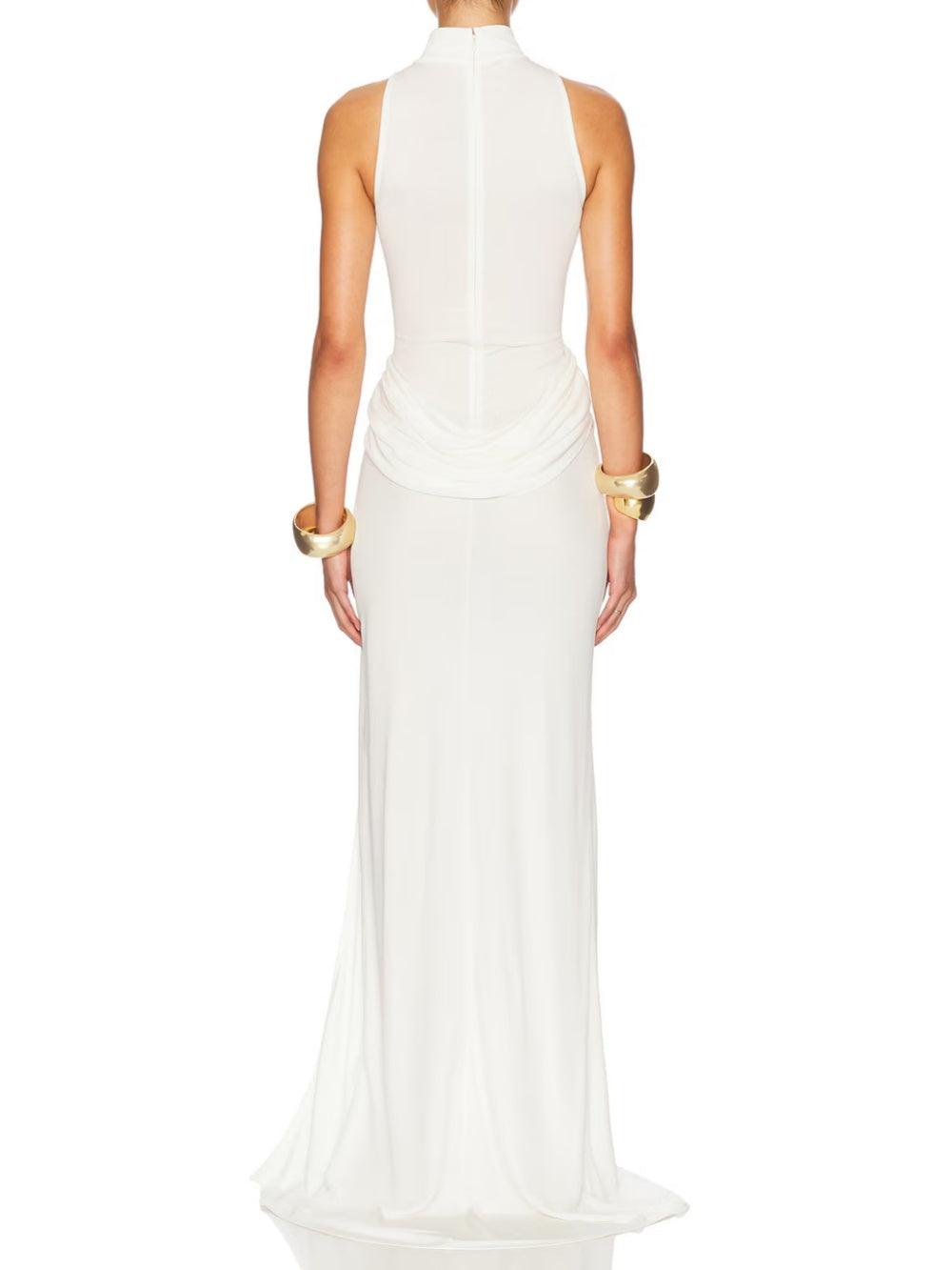 Sleeveless Pleated Long Dress with Side Slit for Elegant and Sophisticated Style