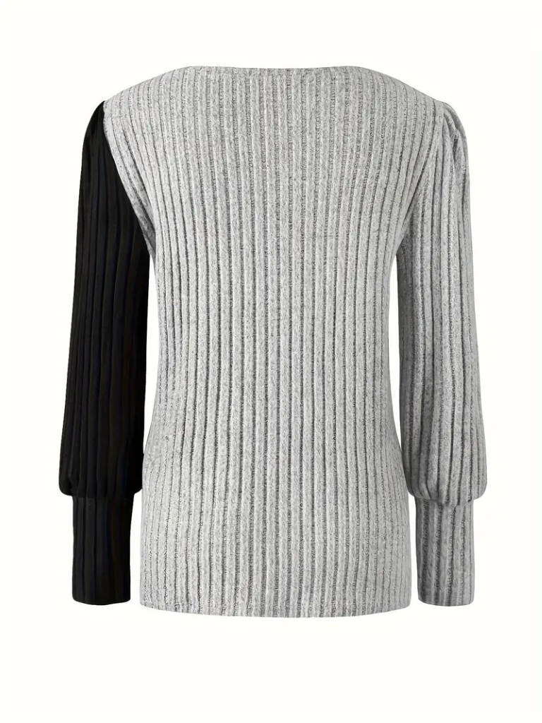 KAIA Casual Long Sleeve Sweater for a Relaxed and Stylish Look