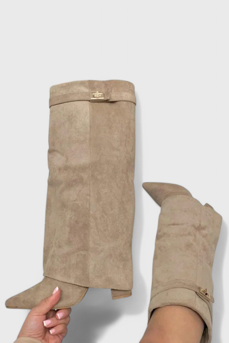 Elegant Raya Shoes for Everyday Use