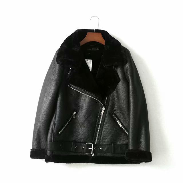 Daniela Women's Leather Jacket with Zipper and Fur Details