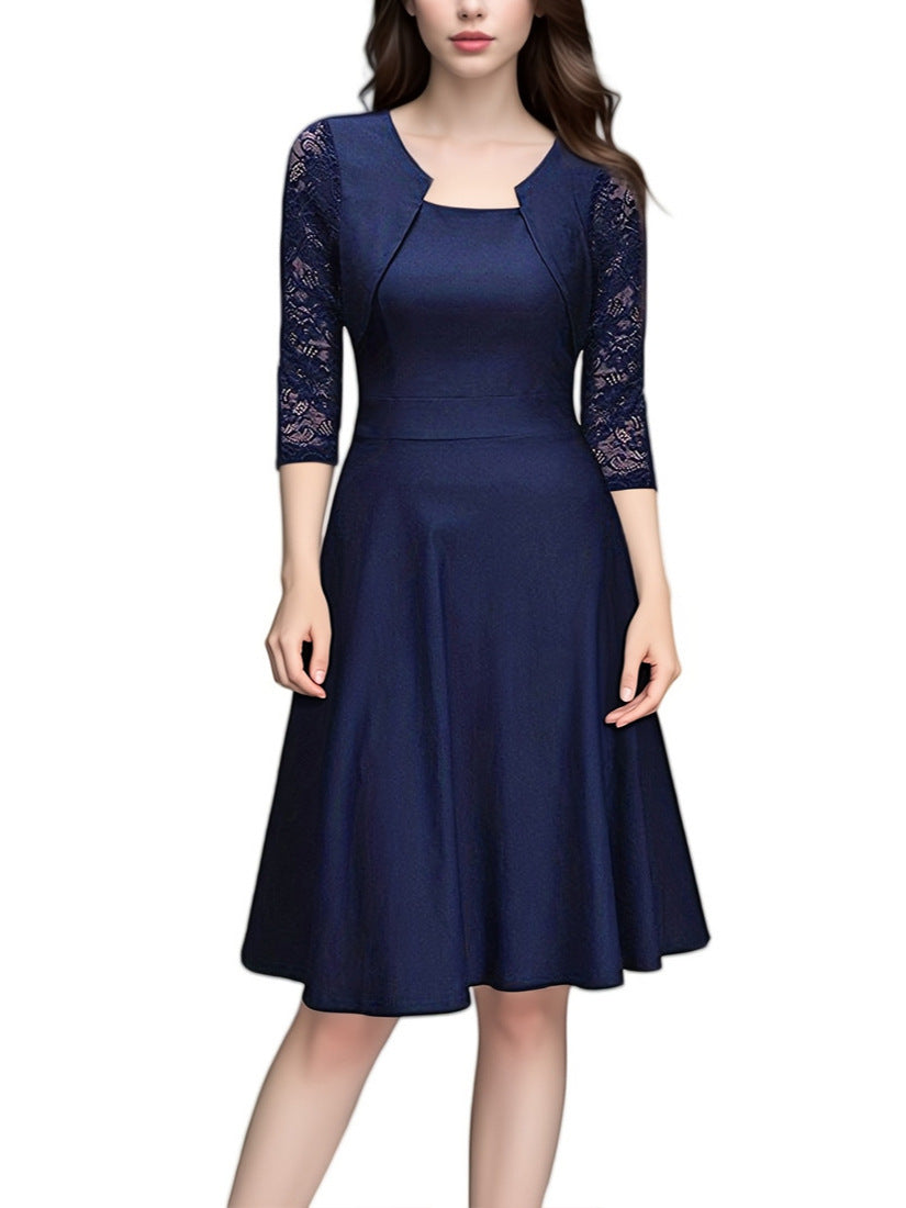Aurélia – Exquisite Lace Dress