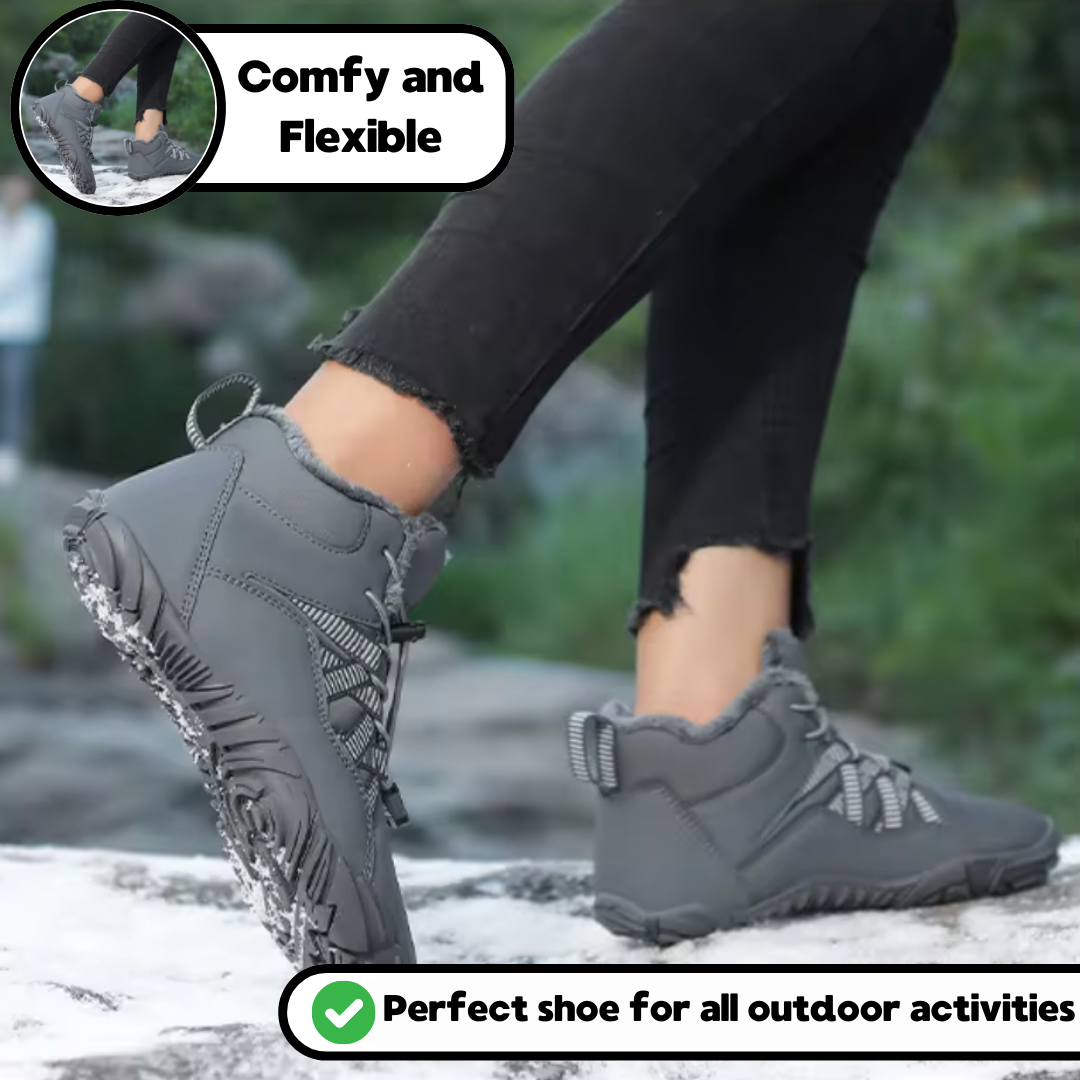 Carter Pro - Non-slip universal winter shoe for bare feet
