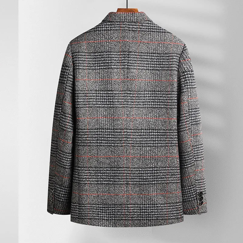 Giovanni Elegant Plaid Sport Coat for a Stylish Look
