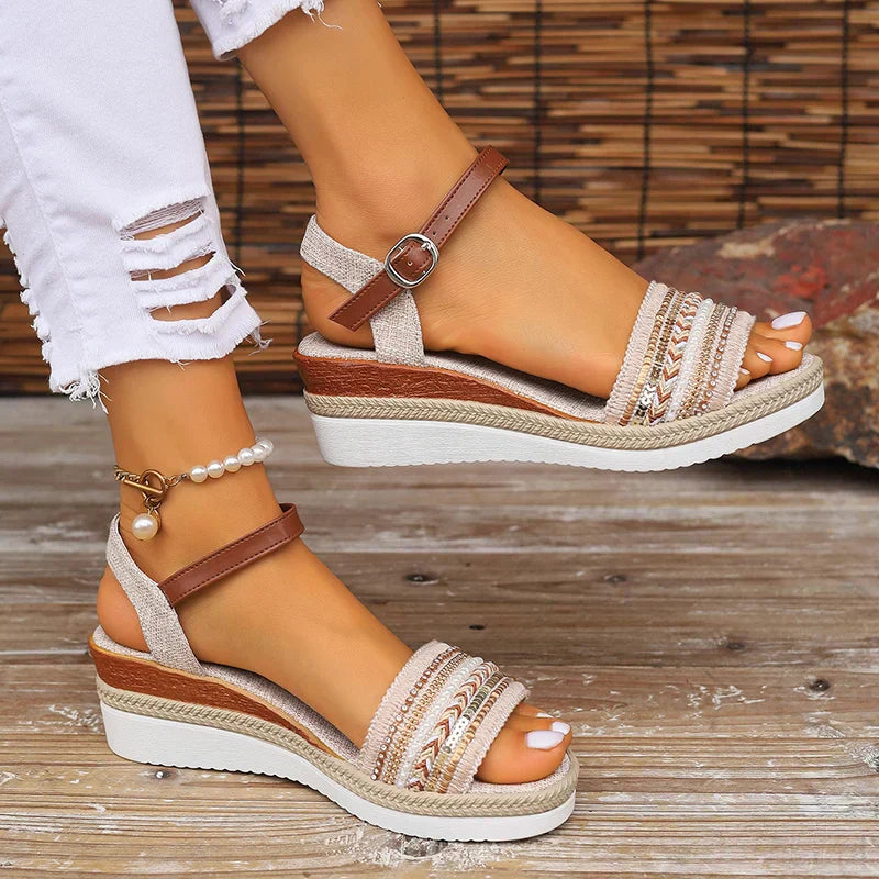 Dixie - Casual summer sandals for a comfortable and trendy style