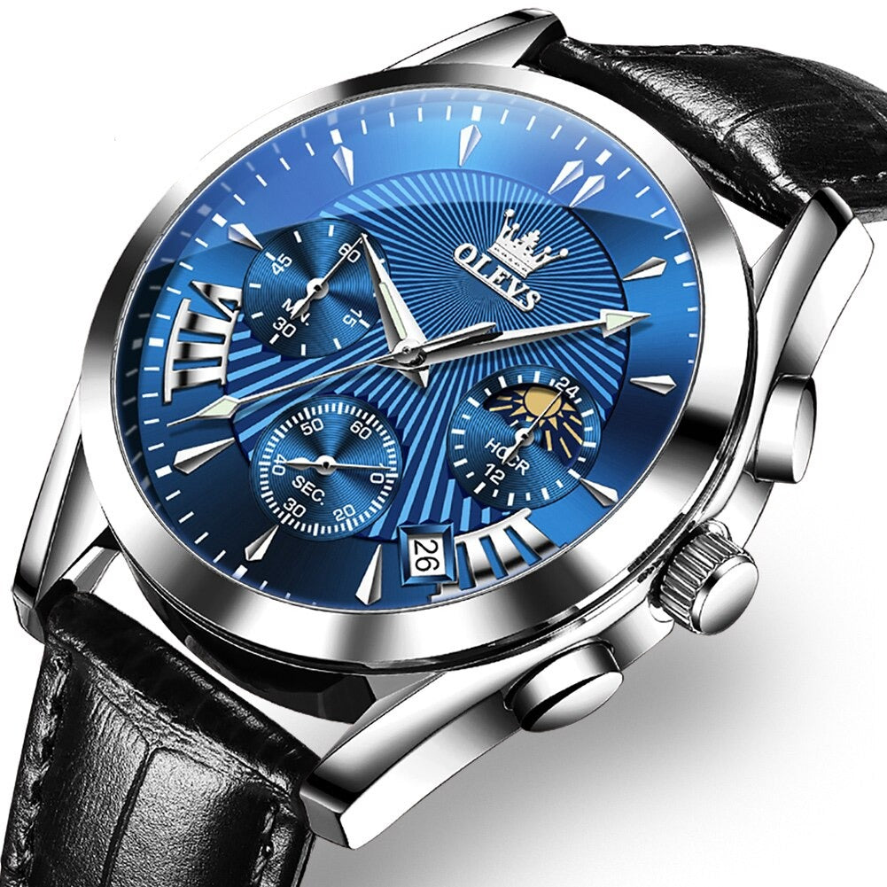 Watch with leather strap in quartz