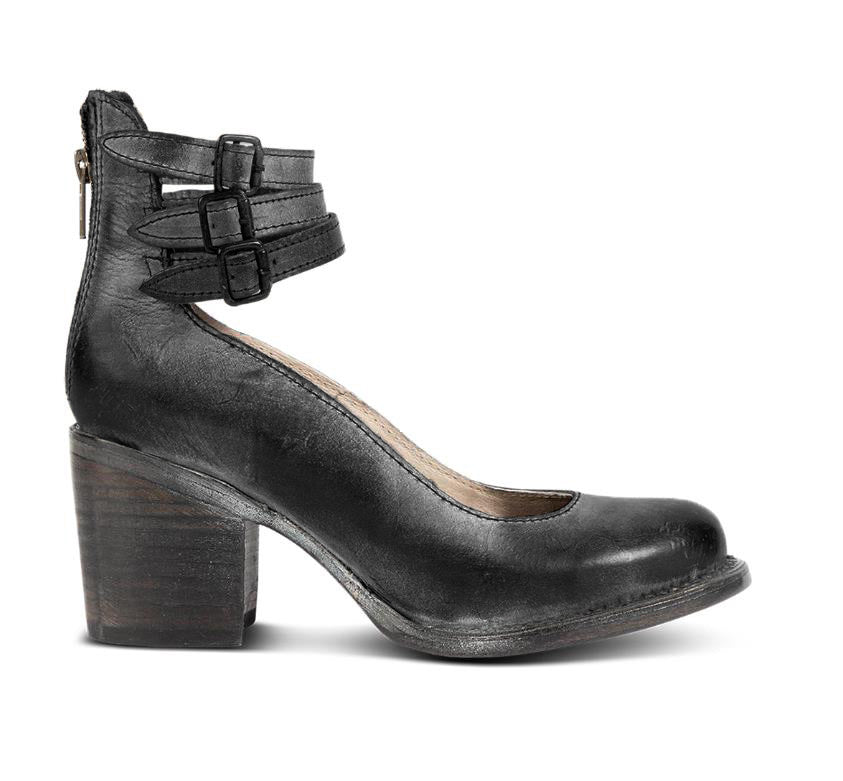Elegant and comfortable Eliza ankle boots for a sophisticated style