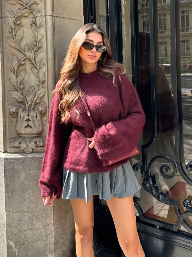 Adrianna | Elegant Soft and Trendy Cozy Sweater