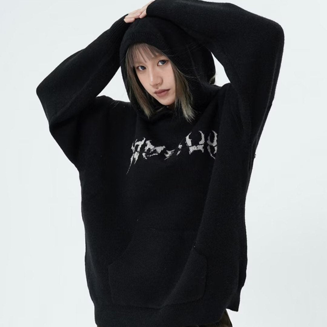 Anthracite moth print hoodie, trendy style and guaranteed comfort