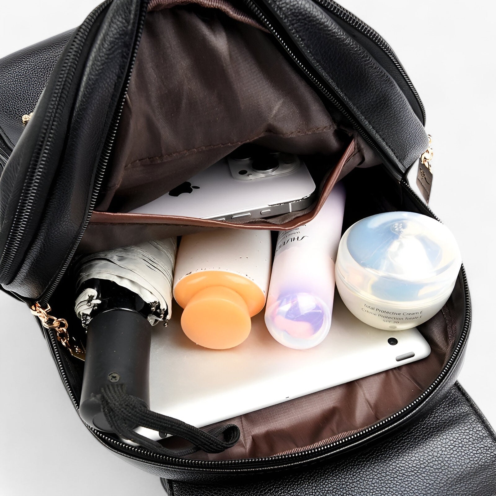 Luxurious Women's Backpack – The Perfect Everyday and Travel Companion