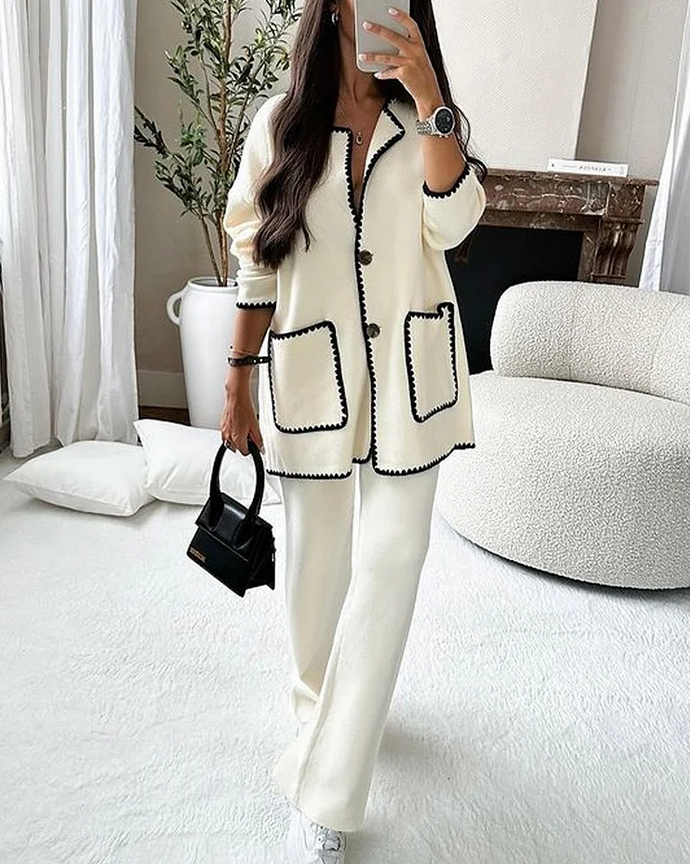 Julia | Elegant Set of Long Blazer and Trousers for Women