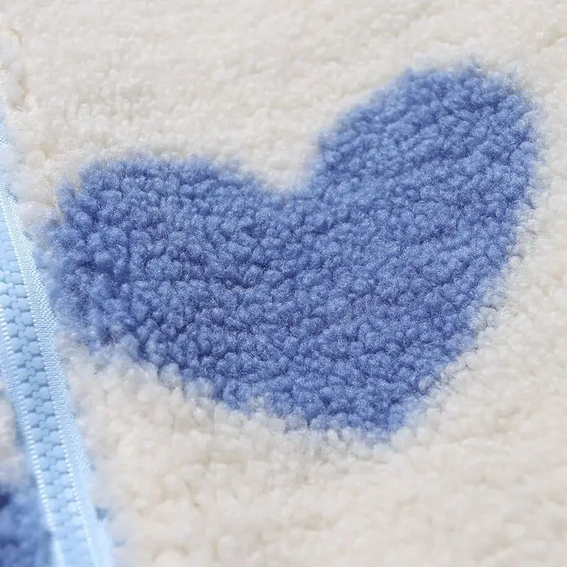 Dianne – Double Heart Printed Coupe for Ultimate Comfort