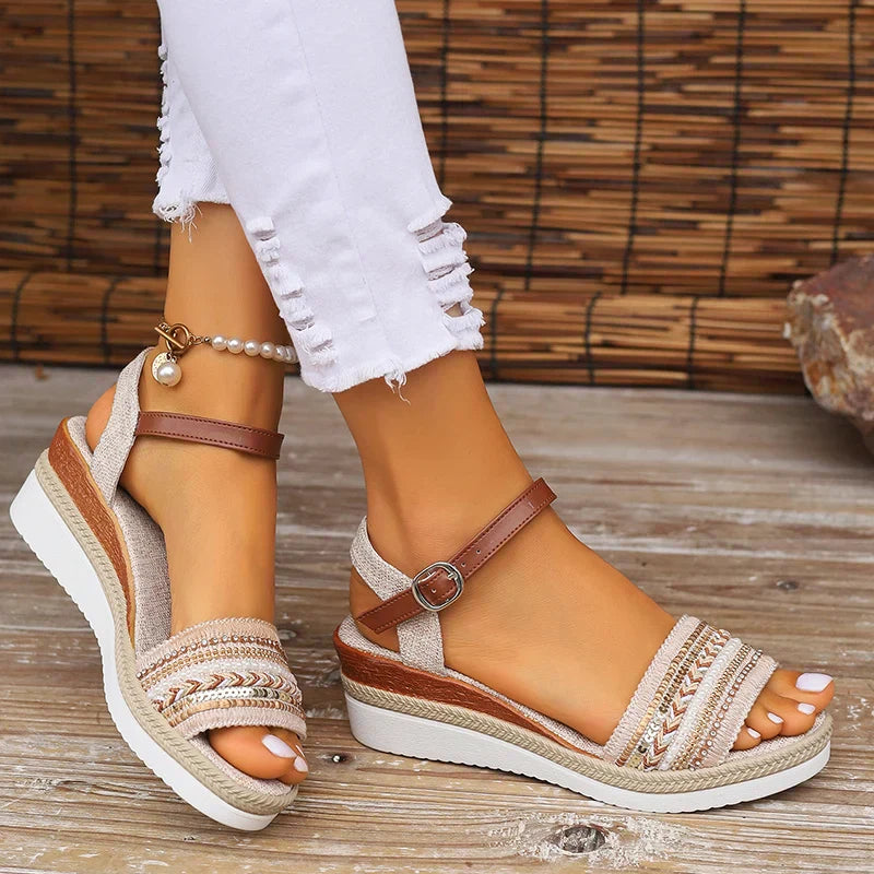 Dixie - Casual summer sandals for a comfortable and trendy style
