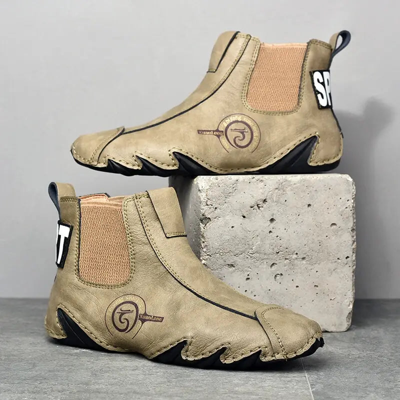 Men's Comfortable Lightweight Slip-On Shoes for Everyday Wear